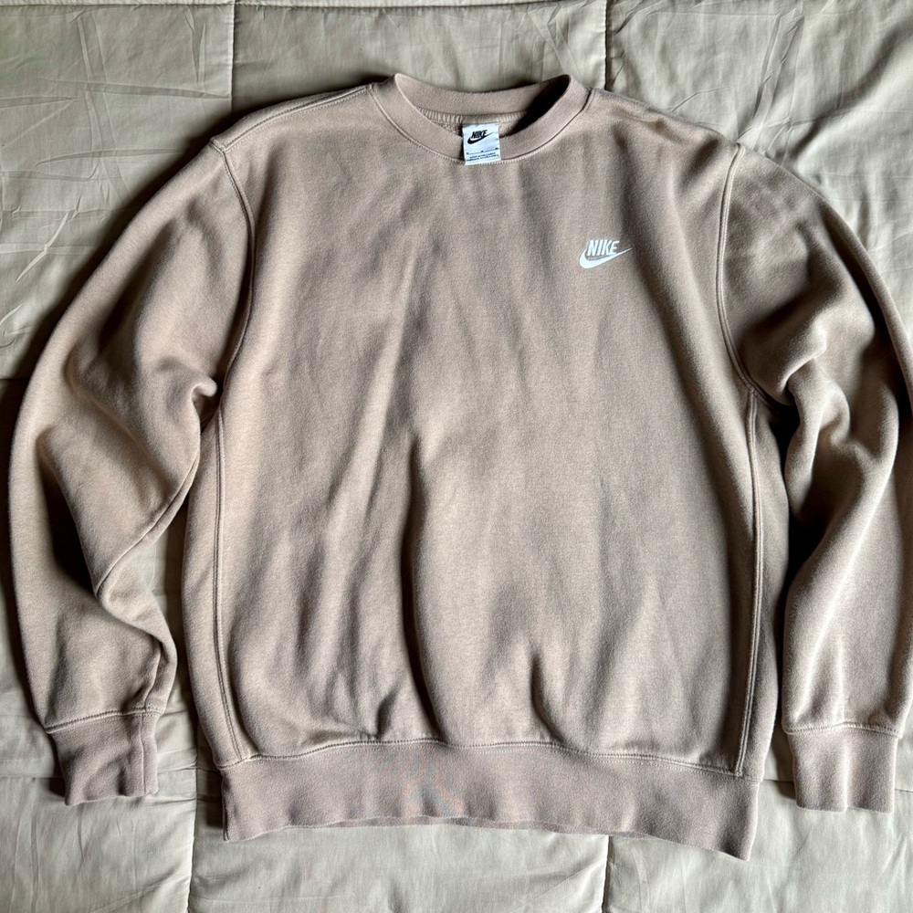 Nike Tan Sweatshirt